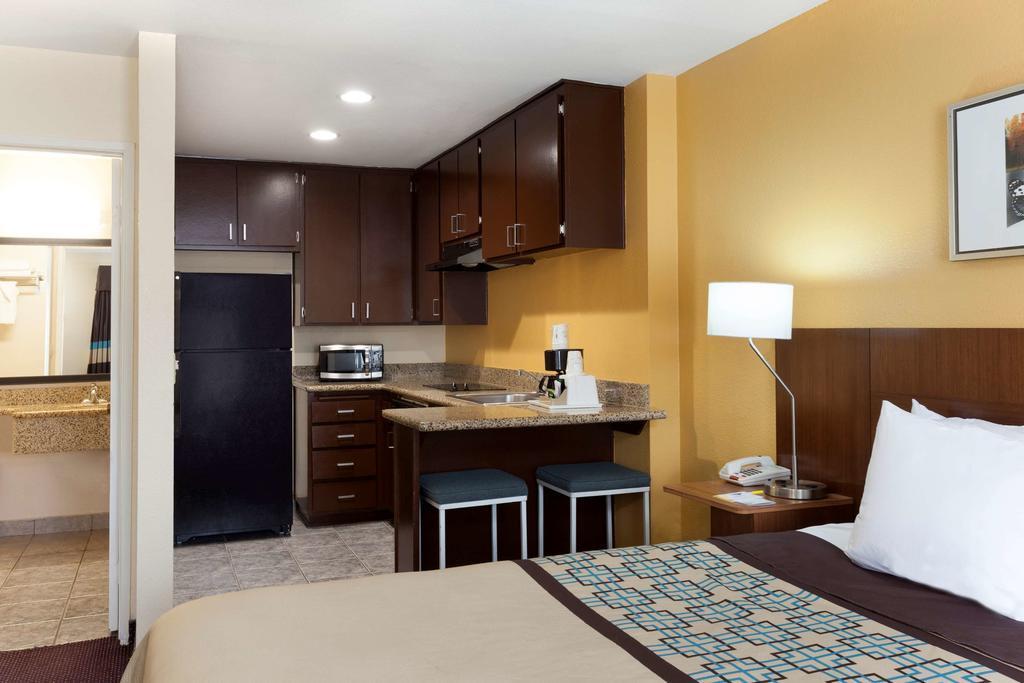 Rodeway Inn San Diego Near Sdsu Eksteriør bilde